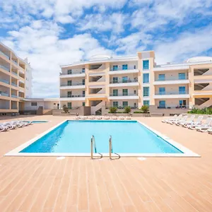 Apartment Marina View 4 With Pool By Homing, Lagos